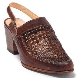 {9} Bed Stu Bettina Mule In Teak Driftwood